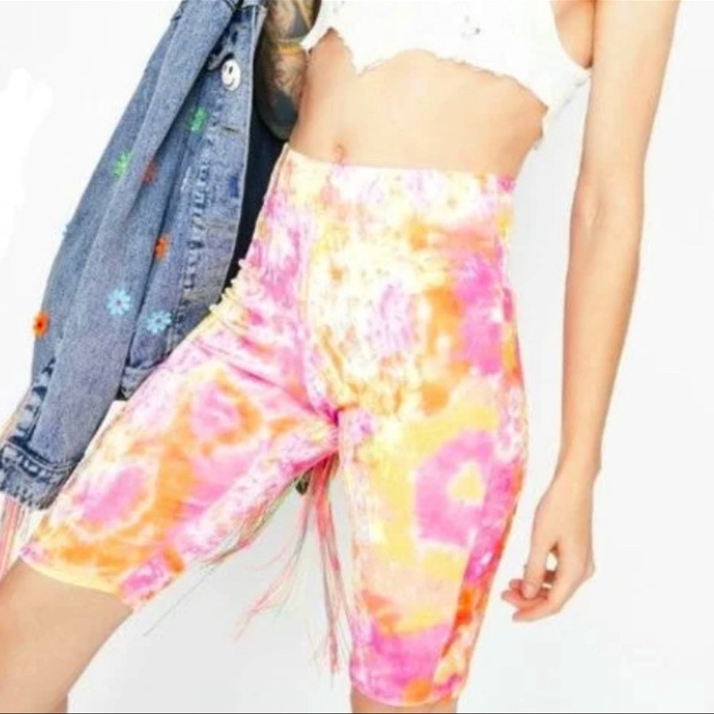 Heart Hips Colorful Tie-Dye Shorts